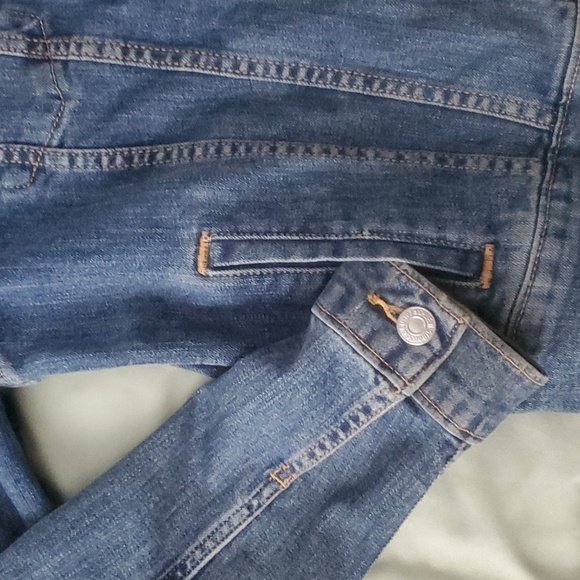 Levi Denim " Trucker" jacket - Picture 7 of 8